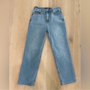Hollister High Rise Straight Women’s Jeans